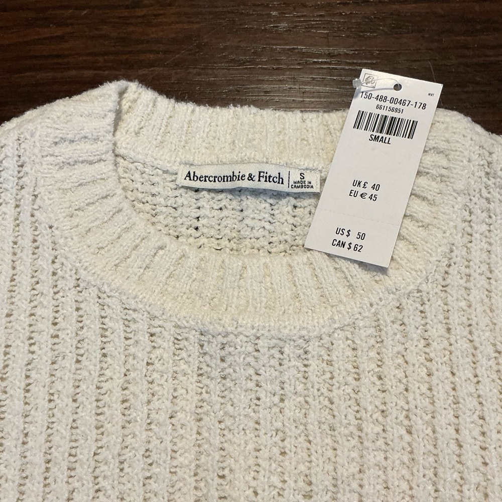 Abercrombie & Fitch Off-White Knit Pullover